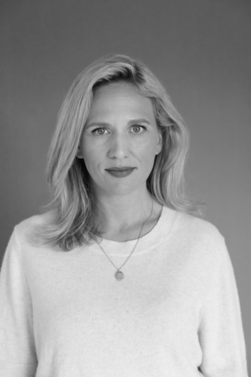 Elisa Hoven